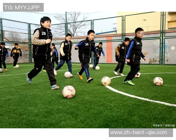 上海足球学校培养未来之星助力中国足球崛起与发展